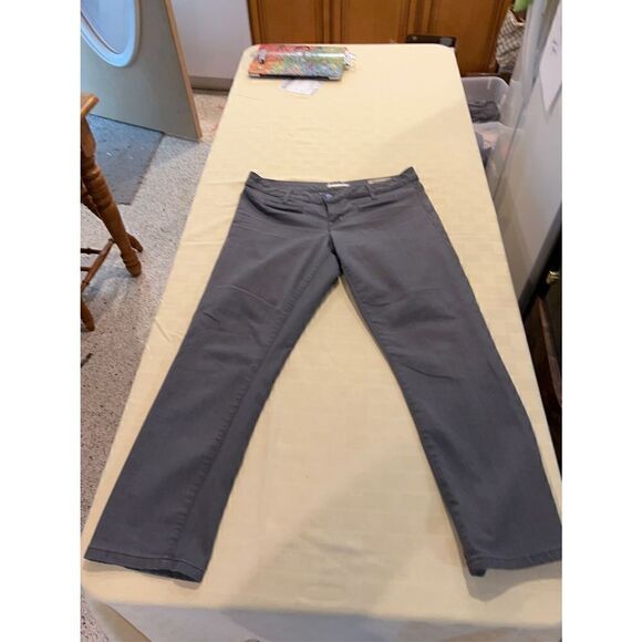 Gap Jeans Women's Limited Edition Slim Fit Denim Gray Dark Wash Size Medium - Picture 1 of 11